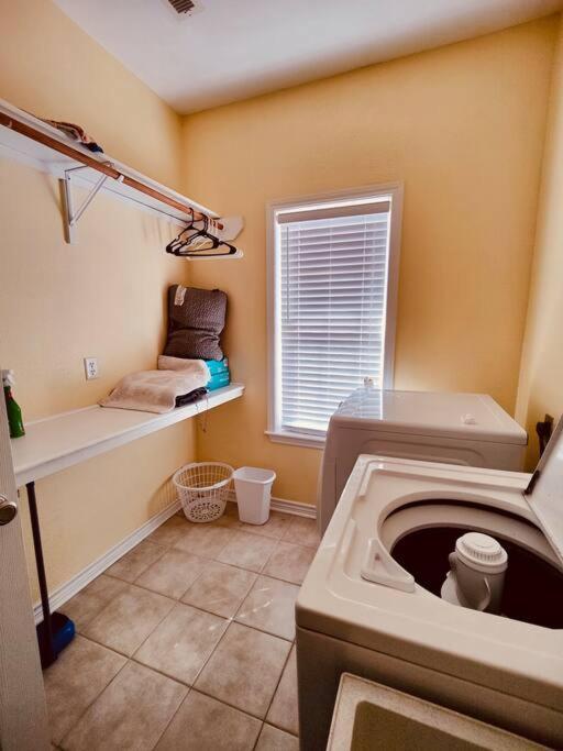 Sunny Delight - Sleeps 10 - Generous Space! Bolivar Peninsula Exterior foto