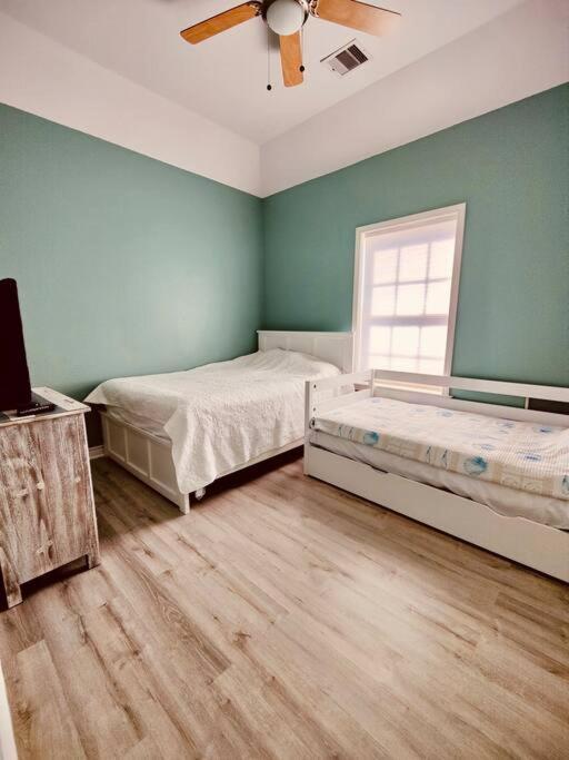 Sunny Delight - Sleeps 10 - Generous Space! Bolivar Peninsula Exterior foto